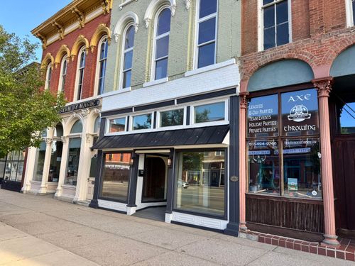 109 E Michigan Ave, Marshall, MI, 49068-9904 | Card Image