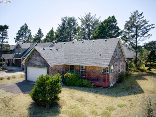 26534 Chieftain Dr, Rockaway Beach, OR, 97136-8902 | Card Image
