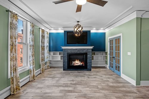 apt-3-52 Beacon St, Chelsea, MA, 02150-2795 | Card Image