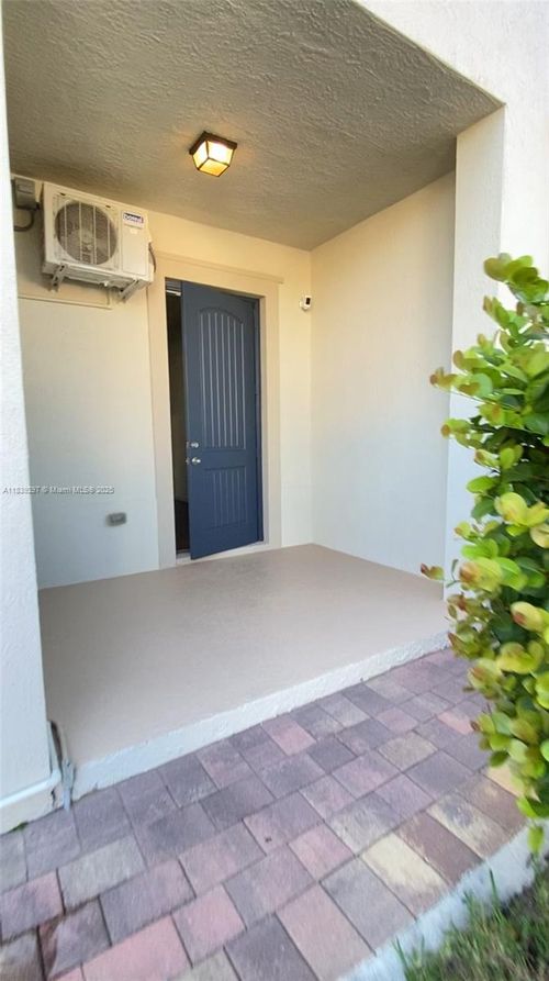 27523-27523 Sw 139th Psge, Homestead, FL, 33032 | Card Image
