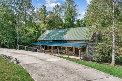 12159 Cookeville Boat Dock Rd, Baxter, TN, 38544-4839 | Card Image