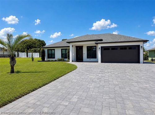 2202 Jackson Dr, Sebring, FL, 33870 | Card Image