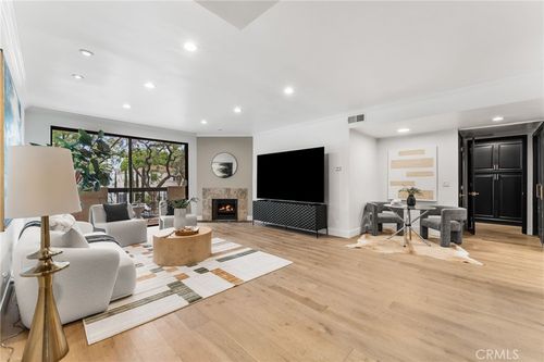 108-423 N Palm Dr, Beverly Hills, CA, 90210-5737 | Card Image