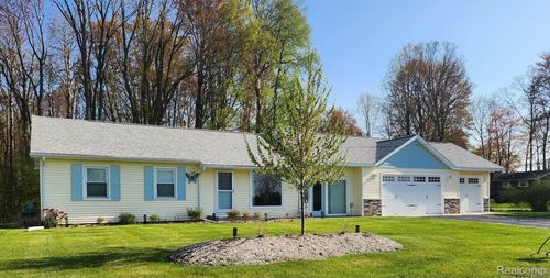 11328 Old Pierce Rd, Stanwood, MI, 49346 | Card Image