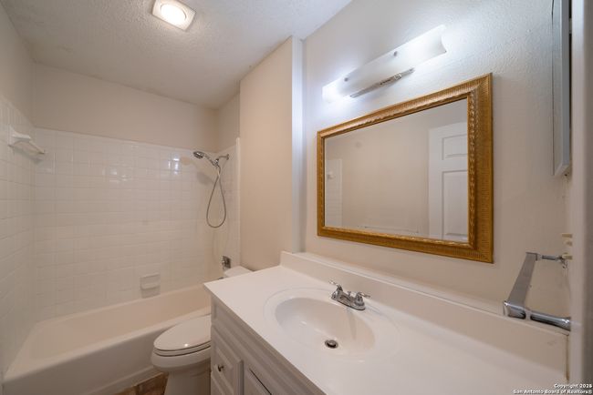 5627 Walzem Rd, Home with 3 bedrooms, 2 bathrooms and null parking in Windcrest TX | Image 13