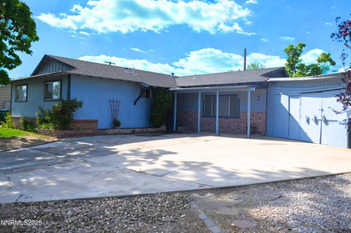 40 Sheridan Way, Sparks, NV, 89431-2419 | Card Image