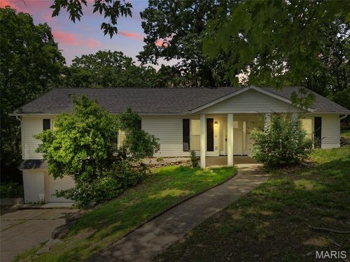 6905 Scenic View Dr, Cedar Hill, MO, 63016-2014 | Card Image