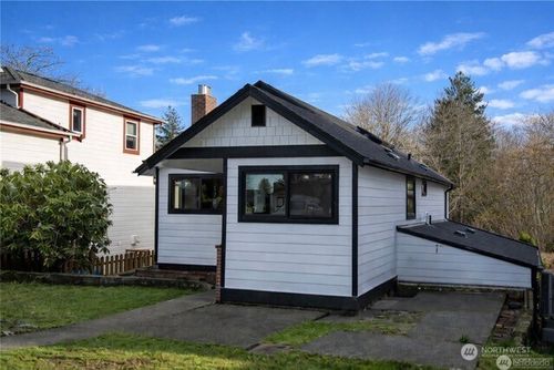 11022 Uct Loop Rd, Lake Stevens, WA, 98258-9422 | Card Image
