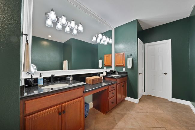 3715 Wycliff Ave, Townhouse with 2 bedrooms, 3 bathrooms and null parking in Dallas TX | Image 28