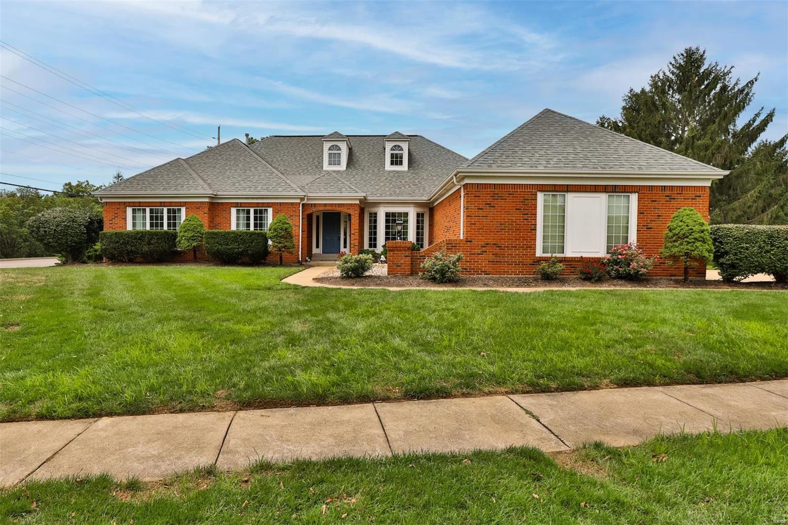 Wellington Estates Dr, Chesterfield, MO 63017