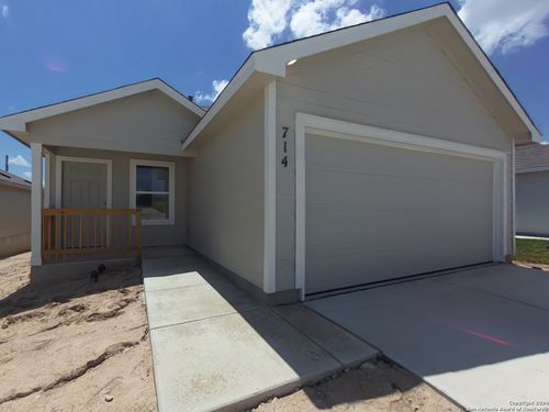 714 Paul Cyn, San Antonio, TX, 78253-7571 | Card Image