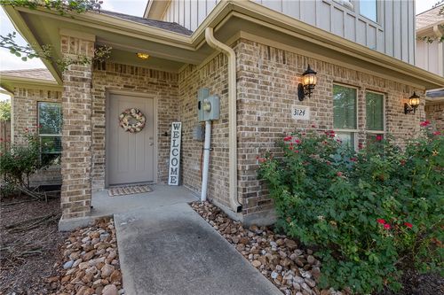 3124 Claremont Dr, College Station, TX, 77845-2808 | Card Image