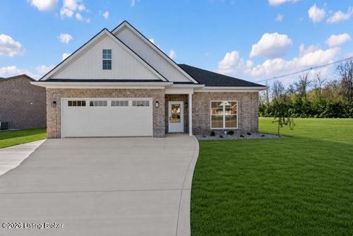 103 Freeman Ave, Bardstown, KY, 40004-8100 | Card Image