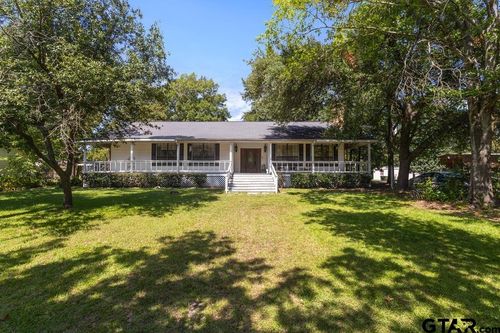 5026 Lost Pines Drive, Chandler, TX, 75758 | Card Image