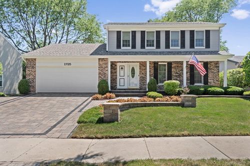 1725 Monmouth Pl, Downers Grove, IL, 60516-3148 | Card Image