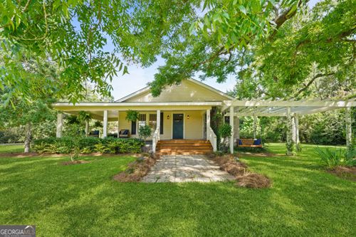 439 Dover Rd, Sylvania, GA, 30467-7711 | Card Image