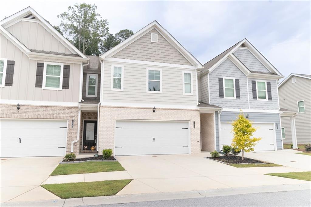 Knoll Hollow Rd, Lithonia, GA 30058