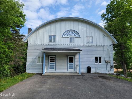 7 Holly Tree Rd, Stamford, NY, 12167-1064 | Card Image