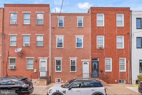 923 Reed St, PHILADELPHIA, PA, 19147-5631 | Card Image