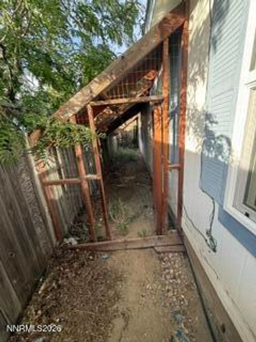 122 Mark Street, Gardnerville, NV, 89410 | Card Image