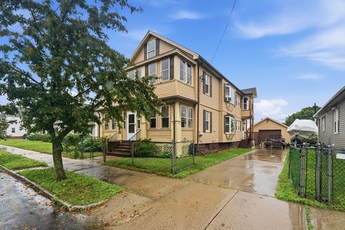 21-21-23 Colchester St, Springfield, MA, 01109 | Card Image