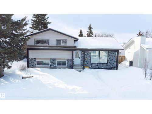 2009 4 Ave, Cold Lake, AB, T9M1E1 | Card Image