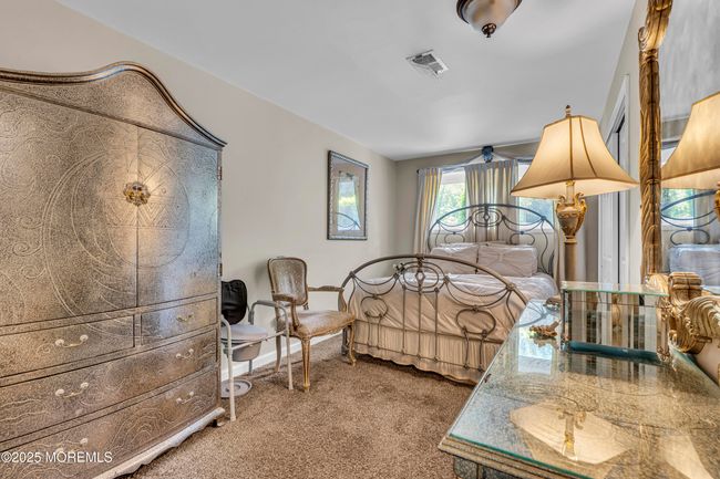 12 Silversmith Ct, House other with 5 bedrooms, 3 bathrooms and null parking in Howell NJ | Image 40