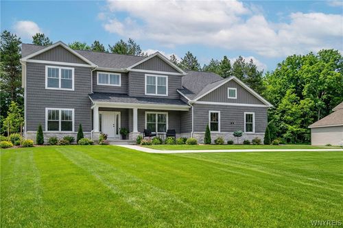 65 Woodthrush, Orchard Park, NY, 14127 | Card Image