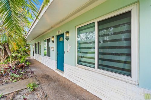 3831 Nw 11th St, Coconut Creek, FL, 33066-1611 | Card Image