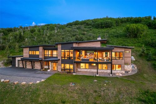 33200 Meadow Creek Dr, Steamboat Springs, CO, 80487-5344 | Card Image