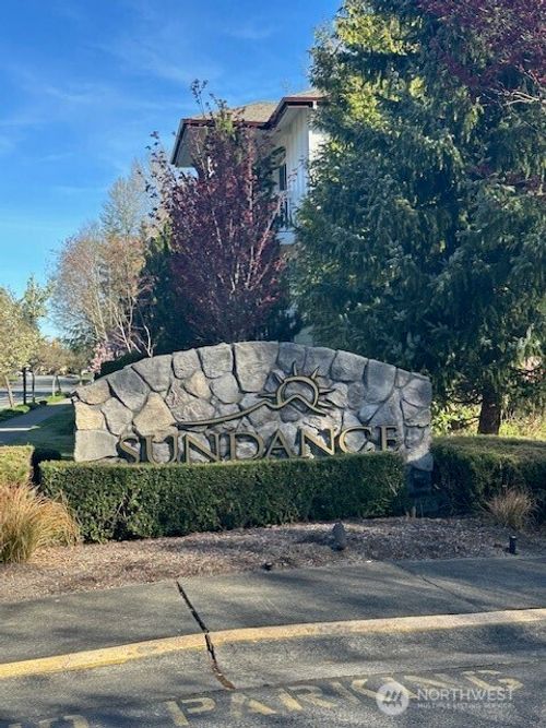 unit-204-23943 Ne 115th Ln, Redmond, WA, 98053-6226 | Card Image