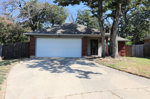 5901 Kesler Dr, Arlington, TX, 76017-1066 | Card Image
