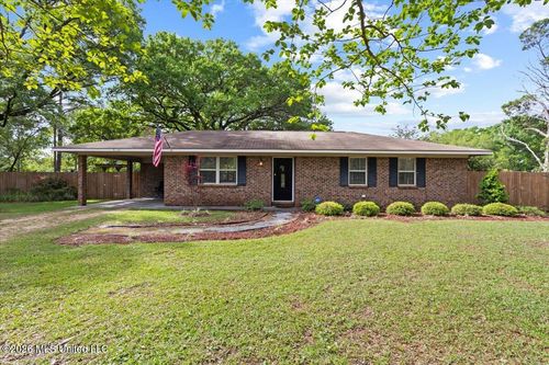 9233 Highway 613, Lucedale, MS, 39452-6264 | Card Image