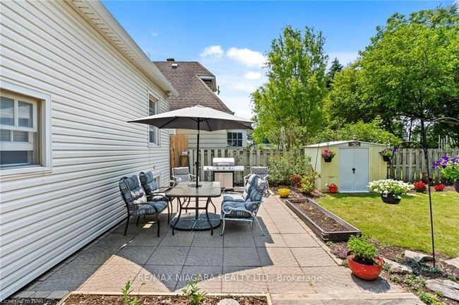 22 Blair Cres, House other with 3 bedrooms, 2 bathrooms and 2 parking in Saint Catharines ON | Image 24