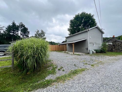 10 Linda Ln, Elkins, WV, 26241-4807 | Card Image