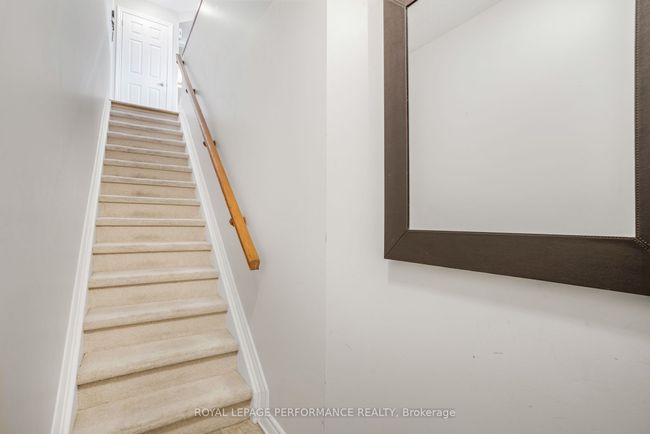 B - 433 Chapman Mills Dr, Condo with 2 bedrooms, 3 bathrooms and 1 parking in Nepean ON | Image 5
