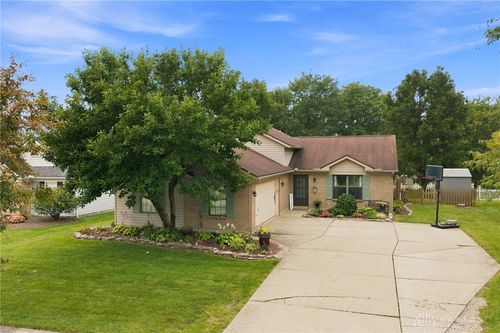 1567 Tollgate Ct, Lebanon, OH, 45036-8689 | Card Image