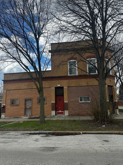8900 S Normal Ave, CHICAGO, IL, 60620-2211 | Card Image