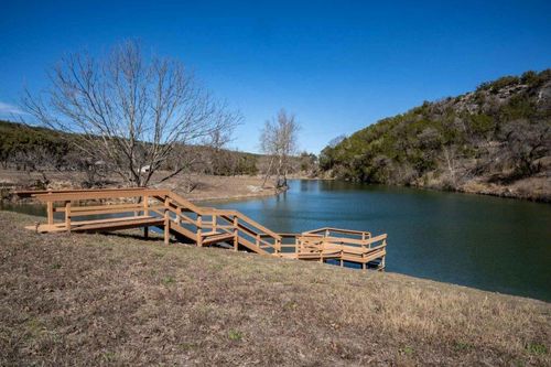 247 Acres Sidney Baker St S, Kerrville, TX, 78028-5913 | Card Image