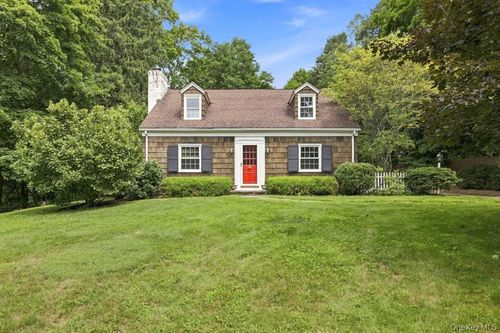 1 Commodore Rd, Chappaqua, NY, 10514-2609 | Card Image