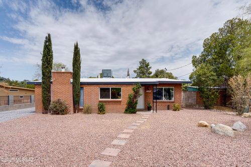 2026 N Rosemary Dr, Tucson, AZ, 85716-3325 | Card Image