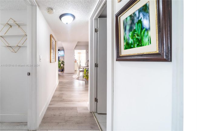 APT-914 - 4174 Inverrary Dr, Condo with 2 bedrooms, 2 bathrooms and null parking in Lauderhill FL | Image 21