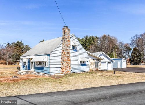 11909 Loop Rd, FAYETTEVILLE, PA, 17222-9619 | Card Image