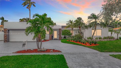 2611 Ne 49th St, Lighthouse Point, FL, 33064-7814 | Card Image