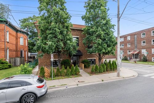6-127 Victoria Ave S, Hamilton, ON, L8N2S9 | Card Image
