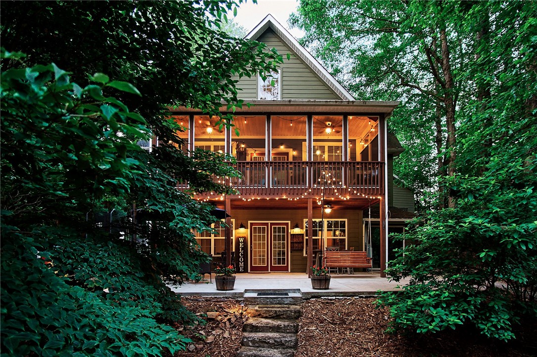 Waters Edge Ln, West Union, SC 29696