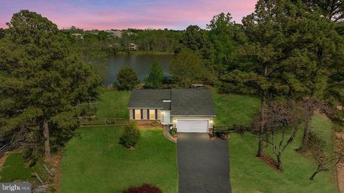 7821 Ontario Rd, GAINESVILLE, VA, 20155-1710 | Card Image