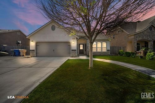 5401 Twinkle Ln, Bakersfield, CA, 93313-4864 | Card Image