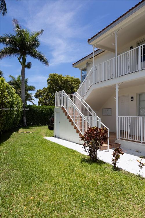 apt-4-2200 Calais Dr, Miami Beach, FL, 33141-3449 | Card Image
