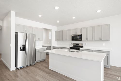 1232-3513 N Browning Way, Eagle Mountain, UT, 84005 | Card Image